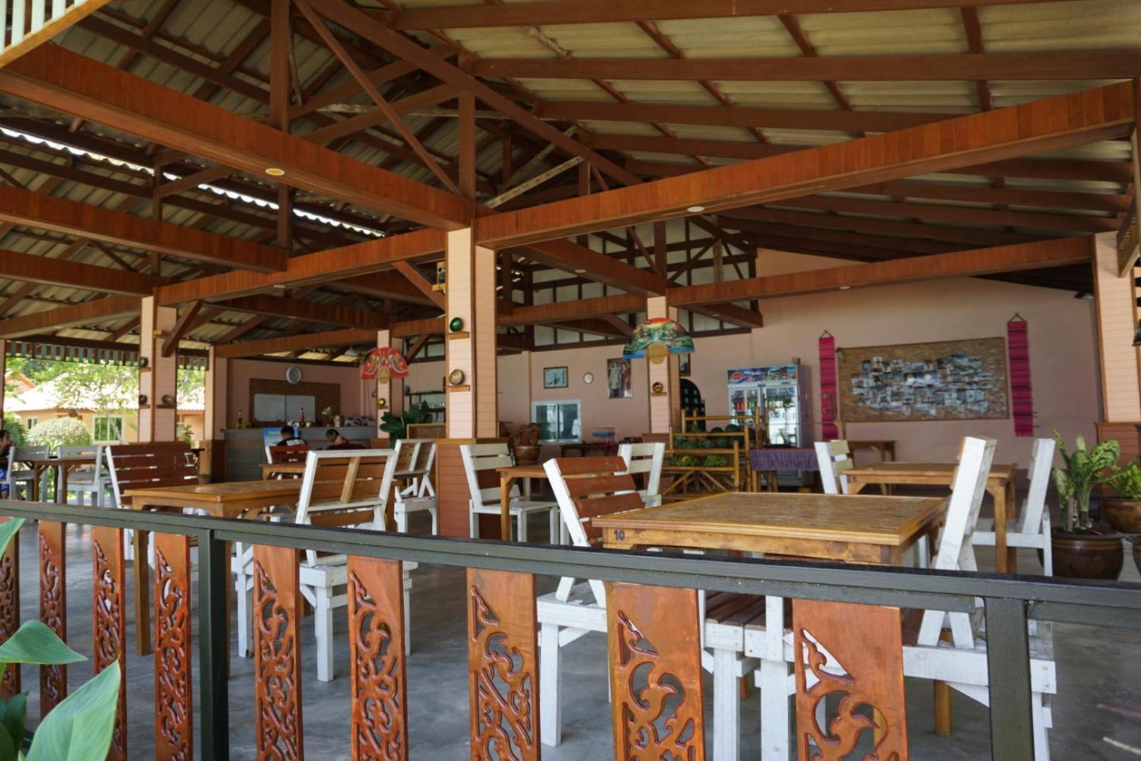 Koh Ngai Kaimuk Thong Resort Luaran gambar