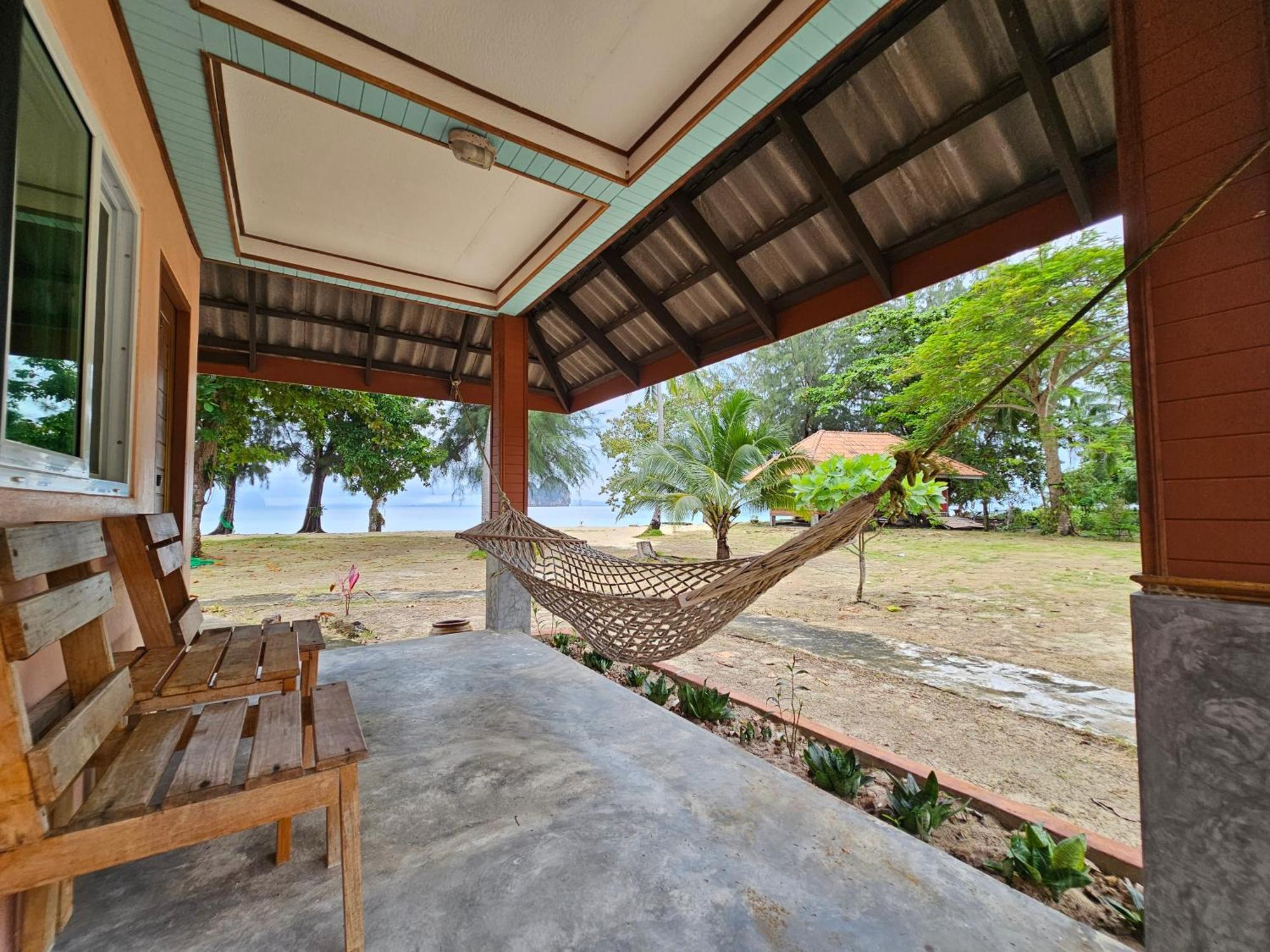 Koh Ngai Kaimuk Thong Resort Luaran gambar