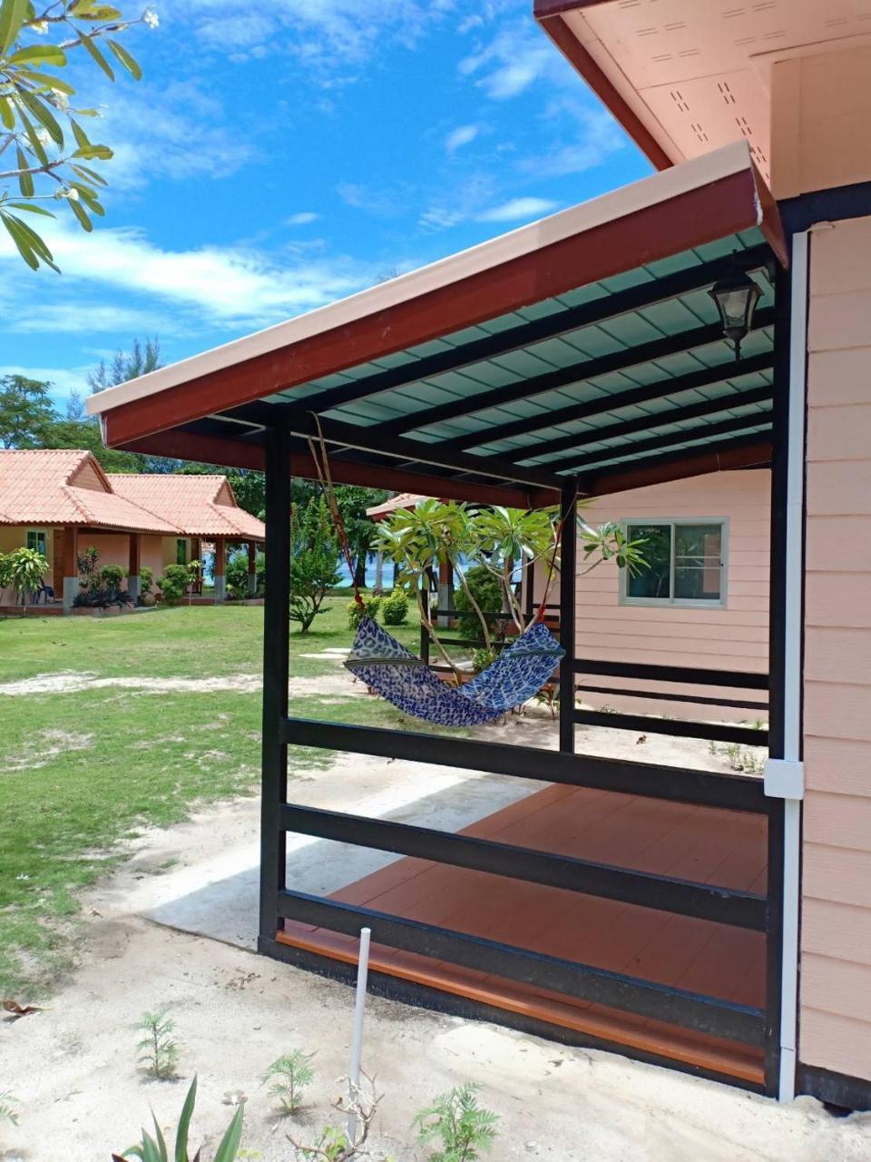 Koh Ngai Kaimuk Thong Resort Luaran gambar