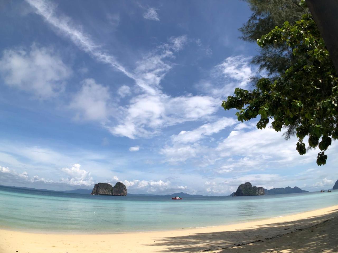 Koh Ngai Kaimuk Thong Resort Luaran gambar