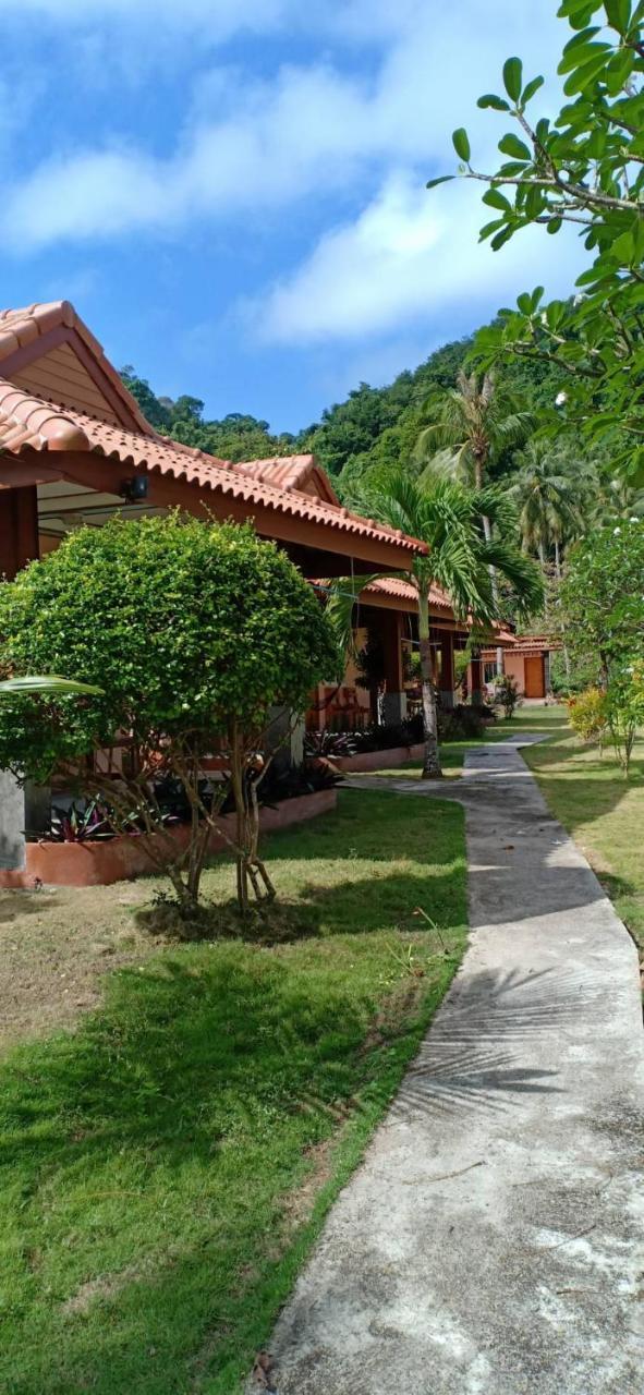 Koh Ngai Kaimuk Thong Resort Luaran gambar